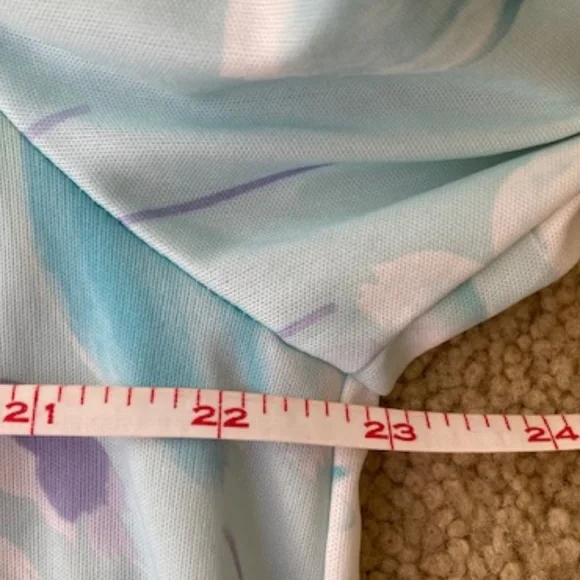 Vintage Evelyn Pearson Go-Coat Lounger - Picture 8 of 12